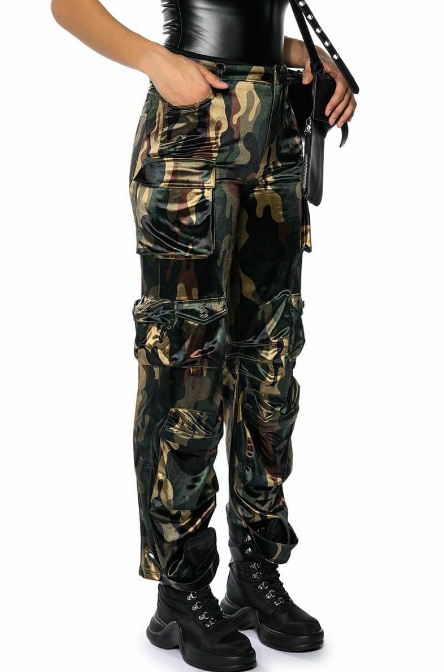 Bottoms * | Bonne Soiree Camo Cargo Pants Green Camo