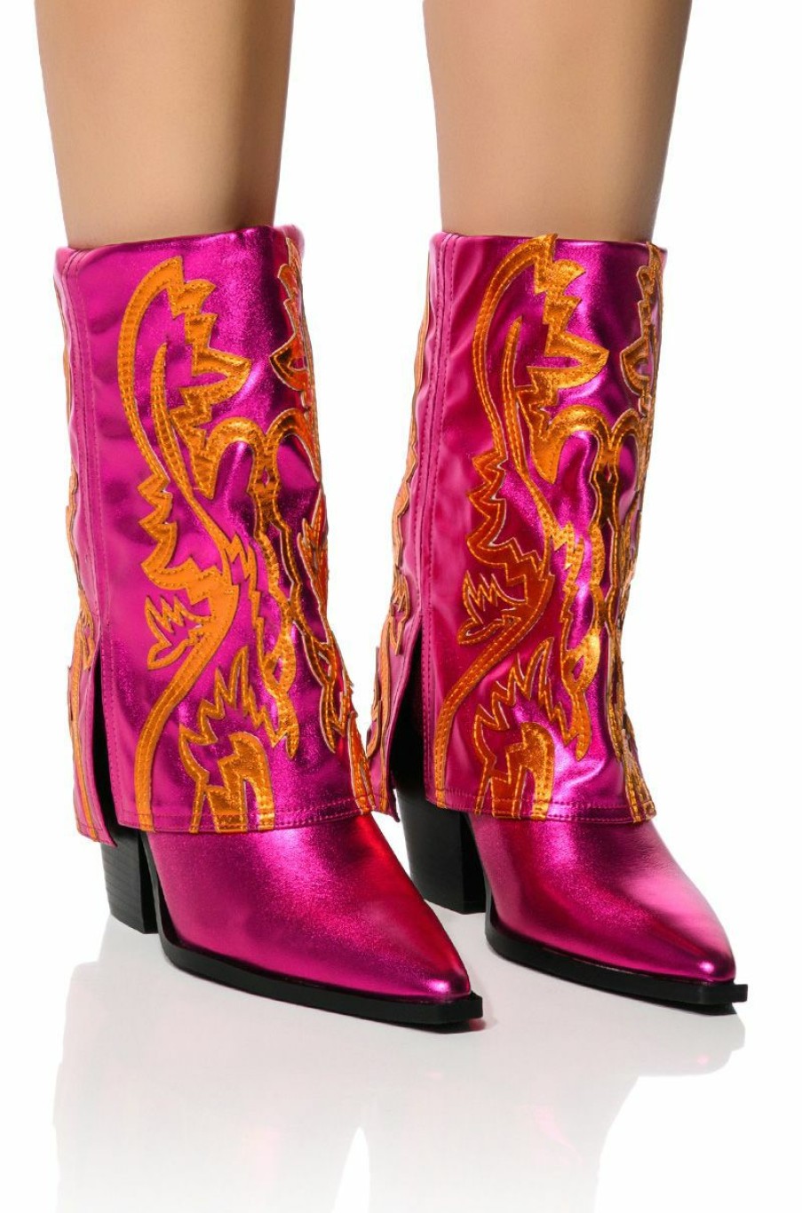 Shoes * | Azalea Wang Esperanza Western Style Bootie In Metallic Fuchsia Pink