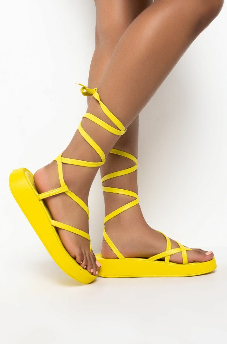 Shoes * | Azalea Wang Catching Flights Flatform Sandal In Neon Yellow