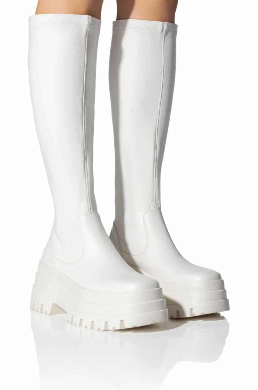 Shoes * | Azalea Wang Aretha Stretch Boot With 4 Way Stretch In White