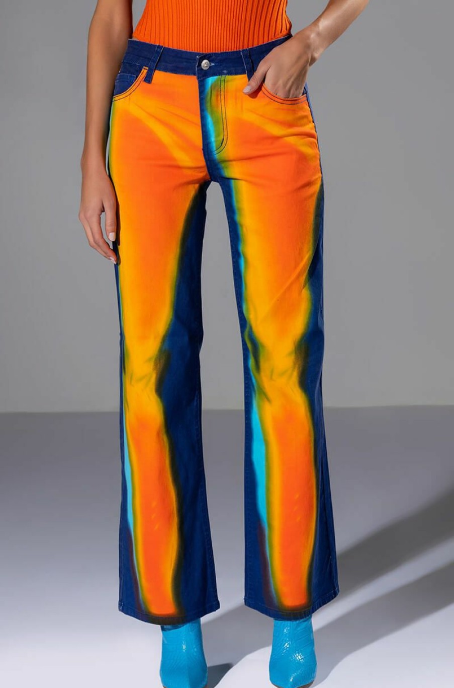 Bottoms * | Temperature Rising Relaxed Jeans Blue Multi