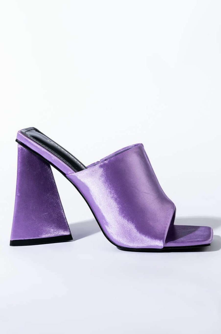 Shoes * | Azalea Wang Caught In A Dream Chunky Sandal In Purple