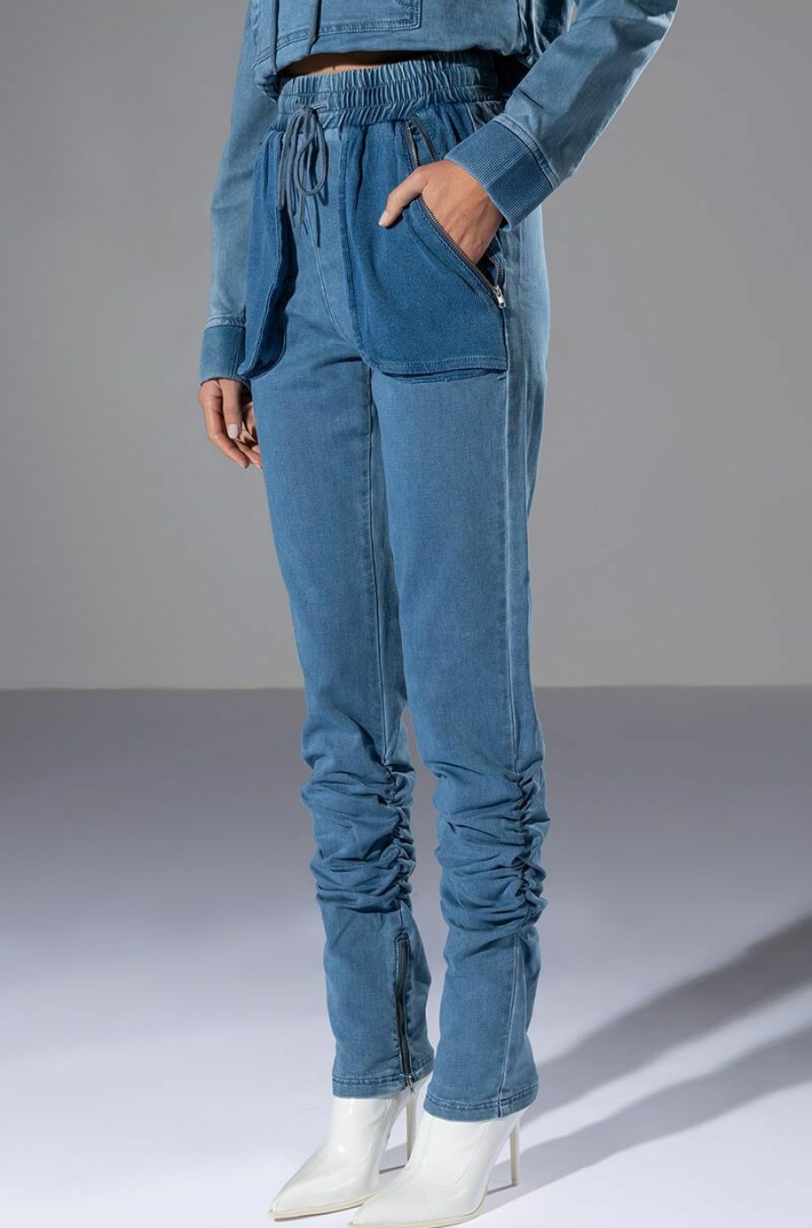 Bottoms * | You Oughta Know Denim Jogger Medium Blue Denim