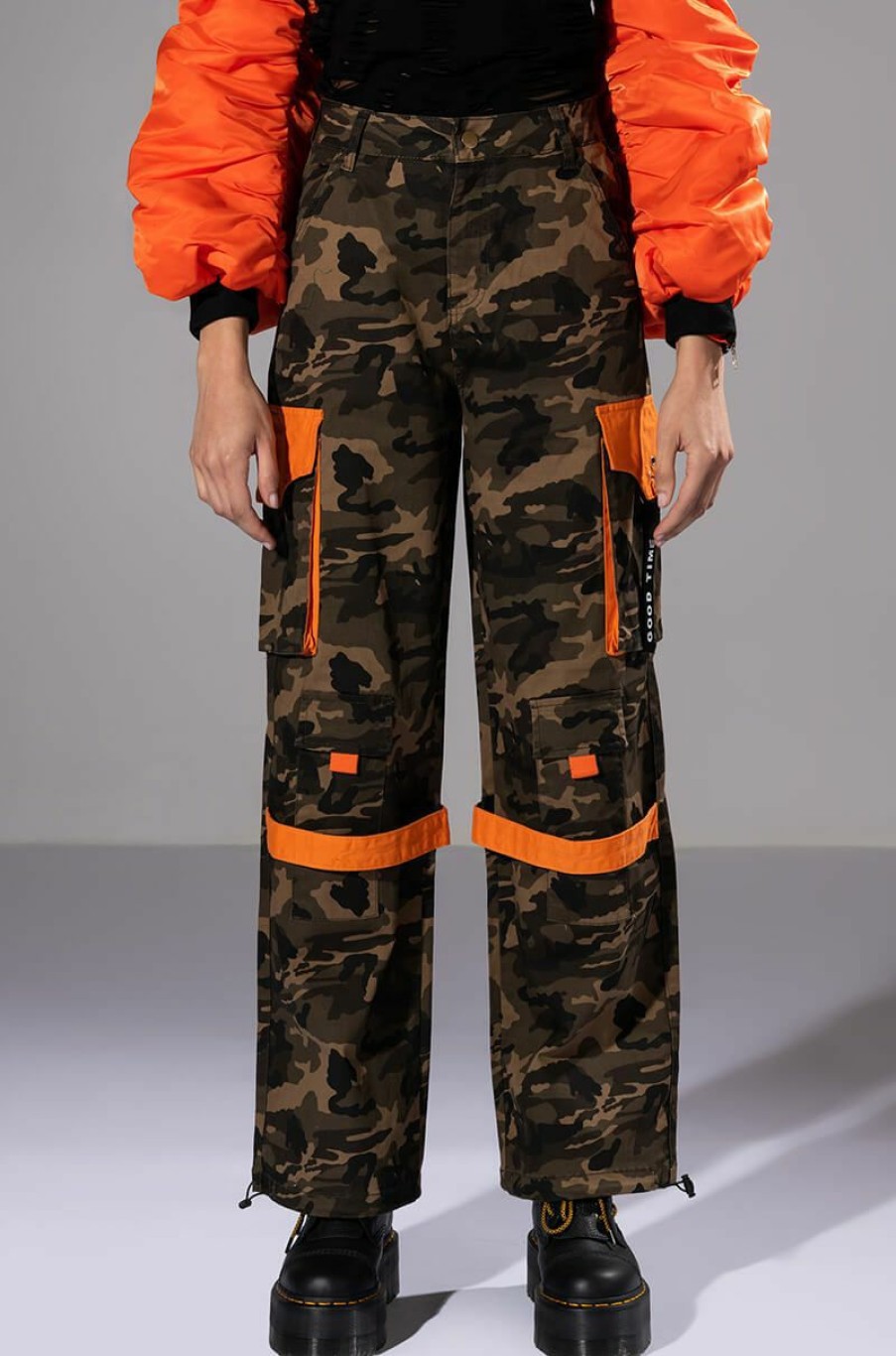 Bottoms * | Bank On Me Relaxed Cargo Jeans Camo