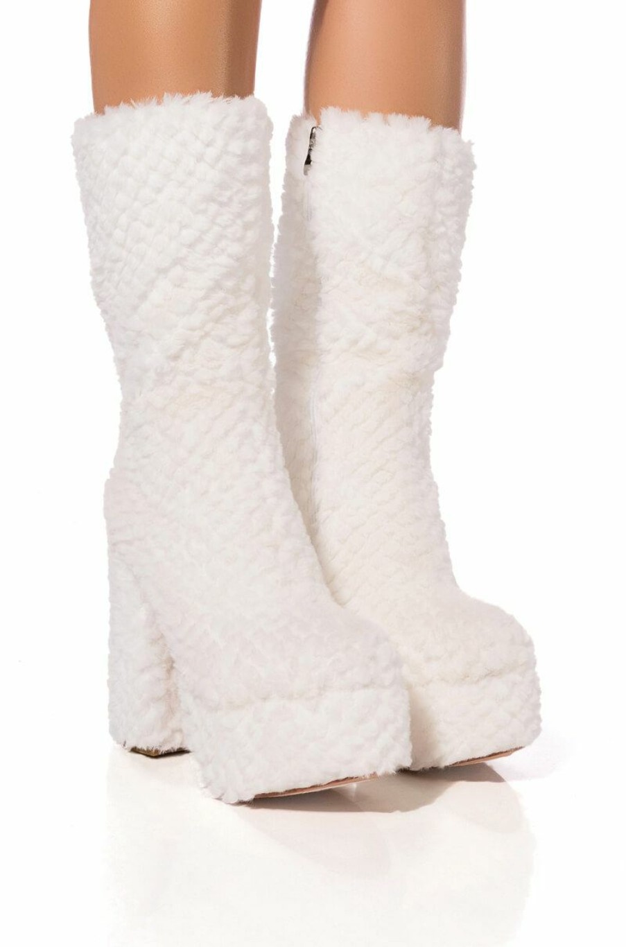 Shoes * | Azalea Wang Cozy Cutie Faux Fur Chunky Platform Boot In White