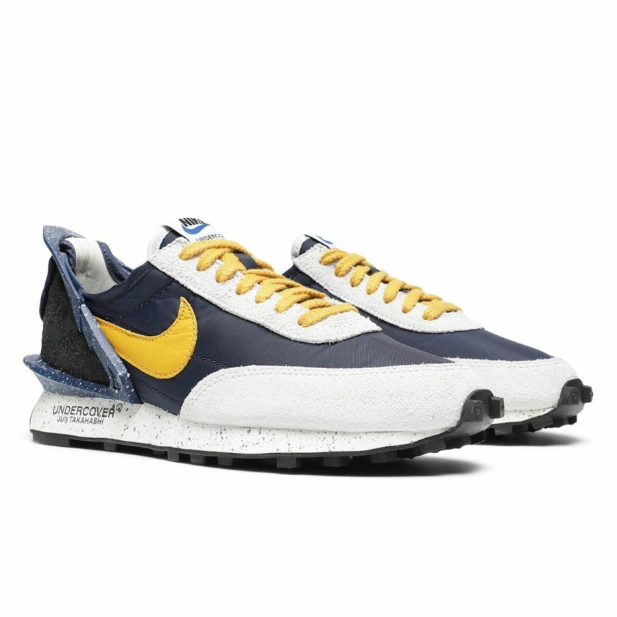 Footwear * | Nike X Undercover Women'S Daybreak Obsidian/Gold Dart [400]