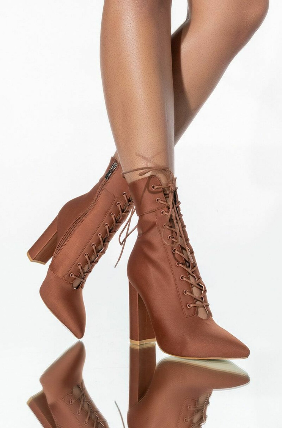 Shoes * | Azalea Wang All For You Chunky Bootie In Rust