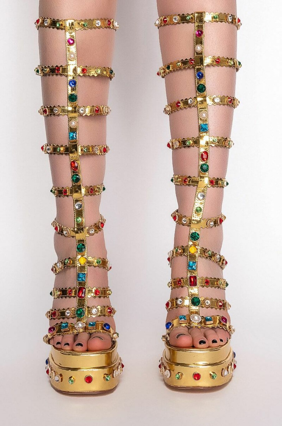 Shoes * | Azalea Wang Digger Chunky Sandal In Gold