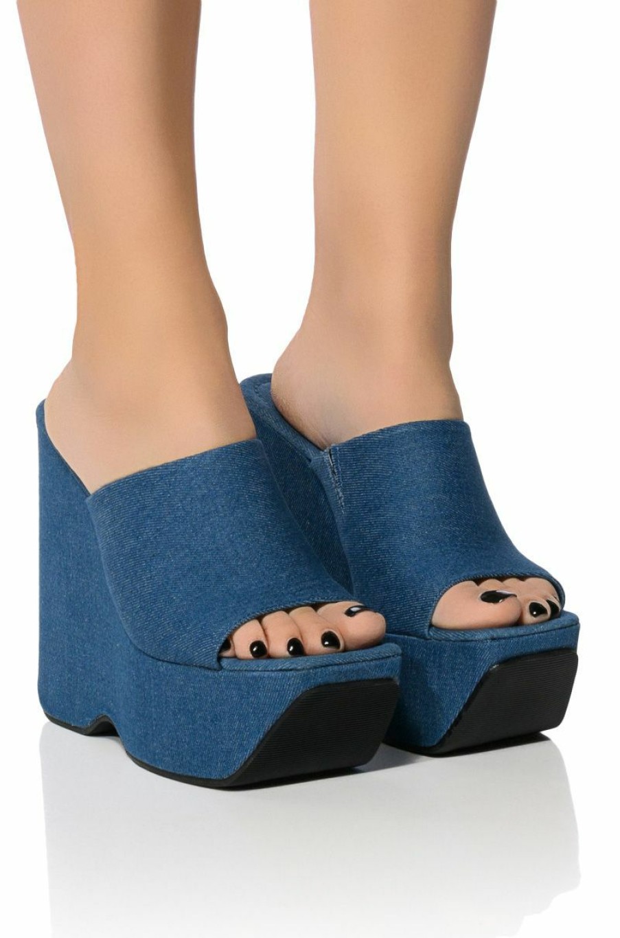 Shoes * | Azalea Wang Daiane Slip On Wedge Sandal In Denim