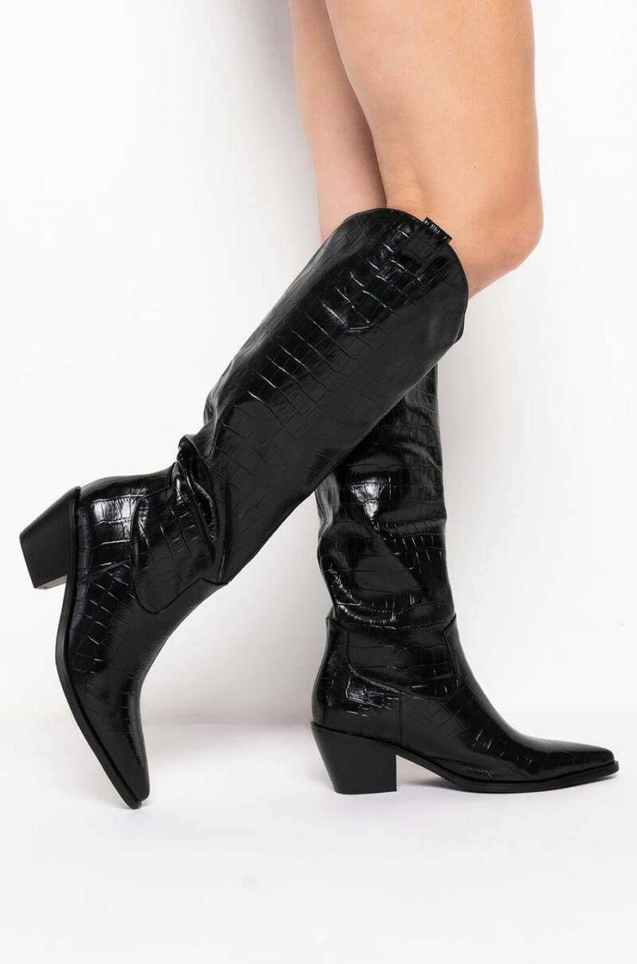 Shoes * | Azalea Wang Down Under Chunky Western Boot In Black