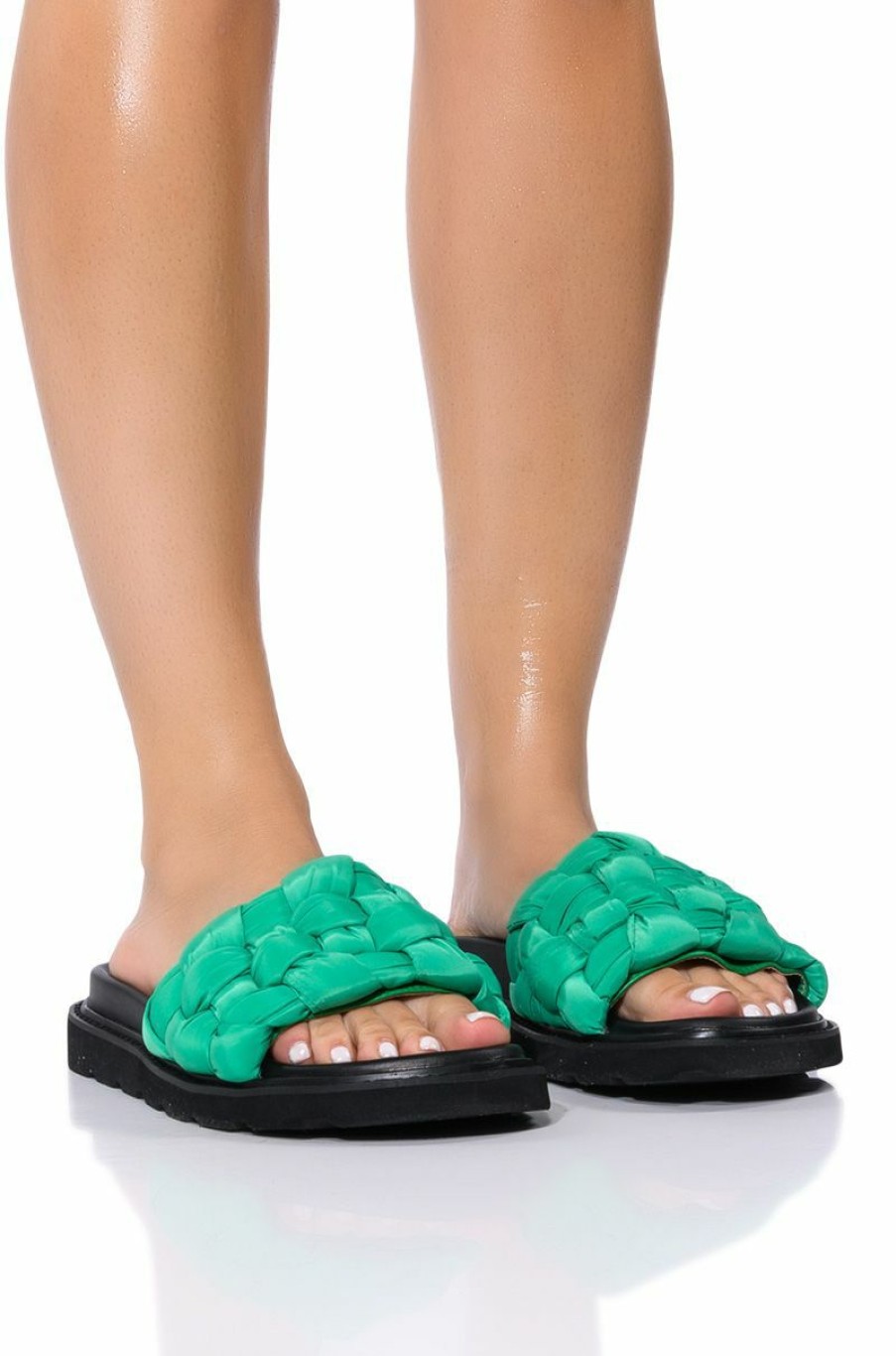 Shoes * | Azalea Wang Bee Flat Sandal In Green