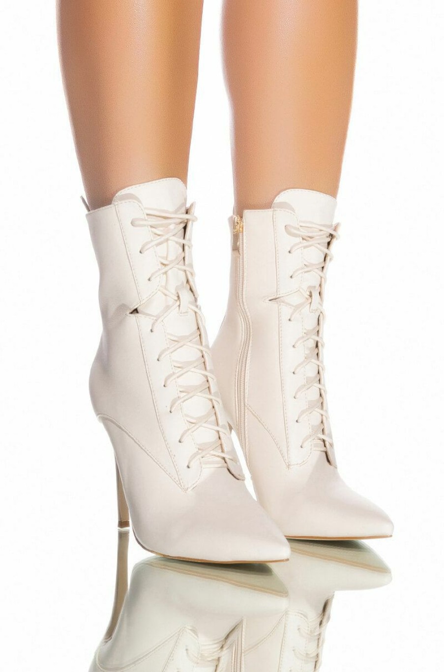 Shoes * | Azalea Wang Astoria Lace Up Stiletto Bootie In Bone