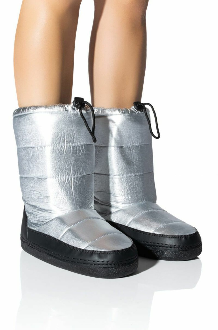 Shoes * | Azalea Wang Becky Metallic Lined Snow Bootie In Silver