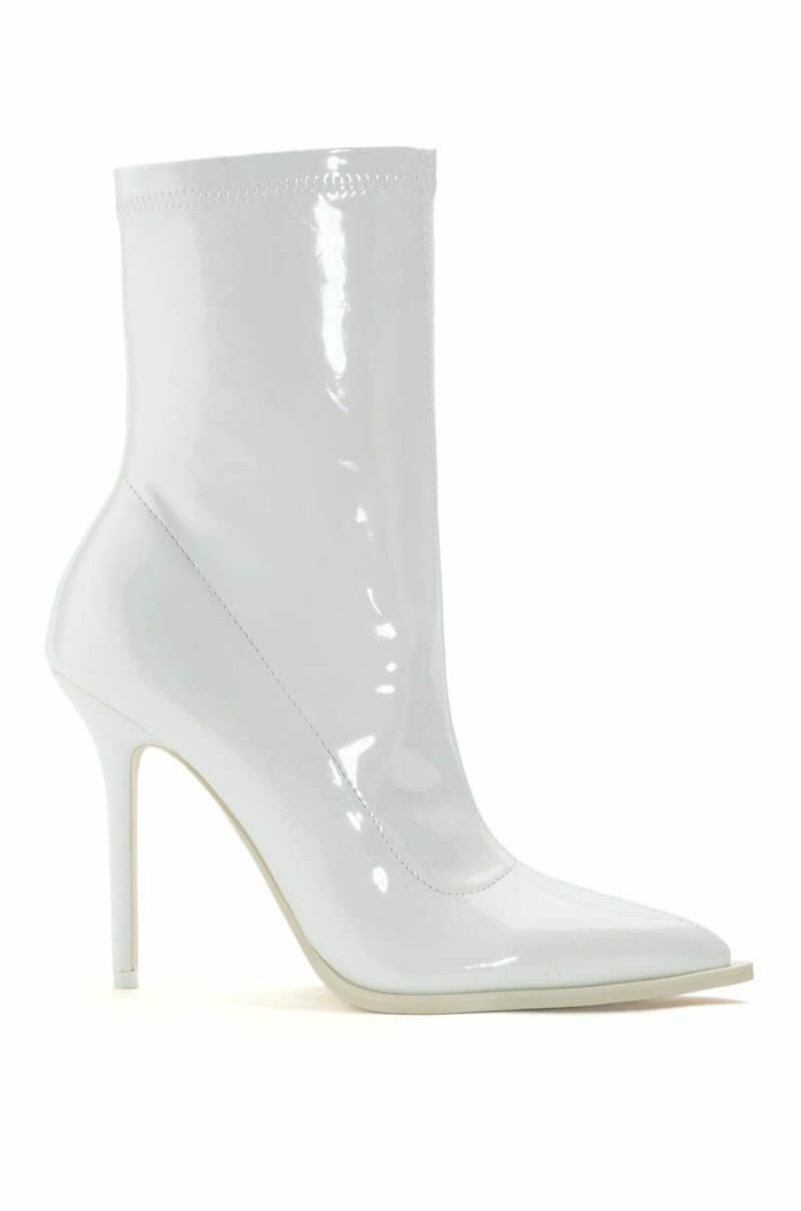 Shoes * | Azalea Wang Isabella Patent Bootie In White